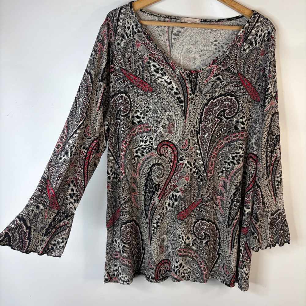 Dress Barn Paisley V-Neck Top Women 2X Black Red Bell Sleeve Stretch
